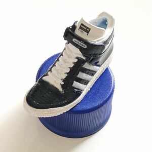 アディダス ペプシ ボトルキャップ No.21 CONC A-2 adidas PEPSI スニーカー フィギュア ミニチュア ハイカット ネイビー