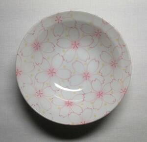 桜　サクラ　さくら柄　花柄　皿　丸皿　和心　和食器　陶器　茶碗　鉢　ボウル　和食　新品　未使用