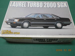 レア アオシマ　1/24 　66　ベストカーヴィンテージシリーズ　LAUREL TURBO 2000SGX　1980 日産ローレル2000ターボSGX 　C31 B-6