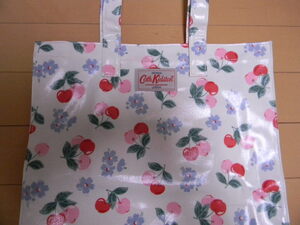 ◆☆ cath kidston ☆◆ キャスキッドソン トートバッグ チェリー さくらんぼ柄