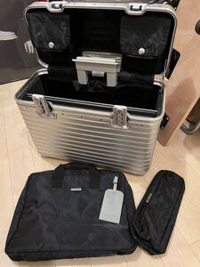 リモワ RIMOWA パイロット 廃盤 スーツケース 29L