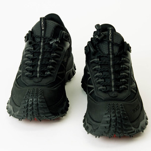 モンクレール TRAILGRIP GTX スニーカー 撥水トレッキングシューズ ブラック J109A4M00100M2058999 メンズ MONCLER 未使用 中古