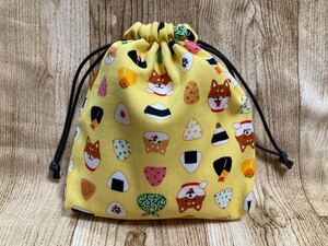 巾着袋 巾着　おにぎり　おむすび　柴犬　ハンドメイド ミニ巾着 drawstring bag handcrafted