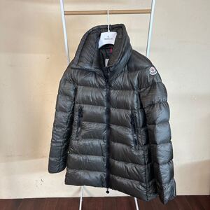 【最安値】 MONCLER モンクレールライト ダウンジャケットELEVEEカーキ00