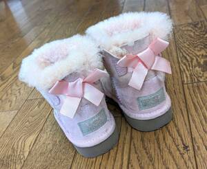 is_001 UGG アグ ピンク ムートンブーツ 靴 シューズ ベビー キッズ 女の子用 13.5cm キュート バック リボン 天然 シープスキン 本革