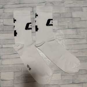 支給品　ソックス　Team Qhubeka ASSOS クベカアソス　靴下　くつ下ロードバイク　自転車　socks　サイクルジャージ