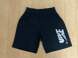 【130〜140cm】★NIKE ナイキ キッズ ジュニア 男の子用 ボトムス ハーフパンツ(ブラック)★