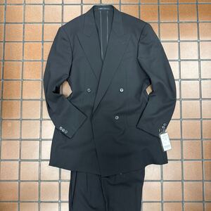 新品★訳ありタグ付き高級フォーマルスーツ ダブルスーツセットアップ冠婚葬祭 礼服 サイズA6サラサラ生地　ブラック 激安蝉の羽仕立てAMF