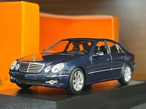 1/43 ミニチャンプス メルセデスベンツ E-クラス W211 ダークブルー 1:43 Minichamps Mercedes-Benz E-Class W211 2006 dark blue