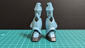 HG グフイグナイテッド(量産型)脚部パーツ●素組orジャンク扱い／機動戦士ガンダムSEEDデスティニー／ガンプラ