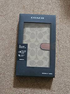 iPhone 15用 COACH（R）ブックタイプケース／SIGNATURE Brown R23C029T　未開封