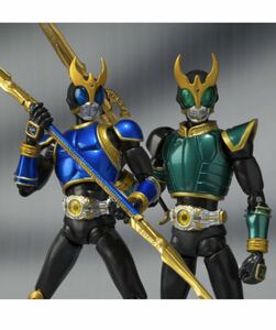 魂ネイション2010 S.H.フィギュアーツ 仮面ライダークウガ ライジングドラゴン ライジングペガサスセット