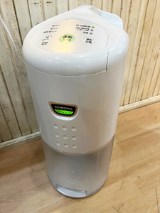 CORONA/コロナ 衣類 乾燥 除湿機 CD-P63A ホワイト 除湿量6.3L(木造7畳・鉄筋14畳まで) 家庭用除湿器 2019年製