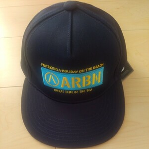 123/　新品タグ付き　ARBN　キッズキャップ