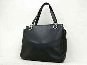 ◆美品◆Salvatore Ferragamo フェラガモ◆ガンチーニ◆カーフ レザー 本革◆ハンド トート バッグ◆ブラック シルバー金具◆腕掛け◆A6168