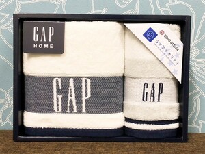 【G-232】● 送料無料！新品・未使用 ● GAP HOME ホワイトロゴタオルギフトセット ● ハンカチ / フェイスタオル ●