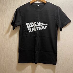 新品★BACK TO THE FUTURE★暗闇光るTシャツ★ユニセックス★M★最終値下げ★他フリマでもセール中★現品限り！早い者勝ち！