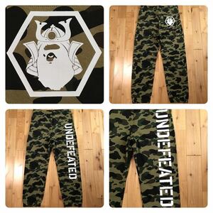 ★新品★ Undefeated × BAPE スウェットパンツ Mサイズ a bathing ape エイプ ベイプ アベイシングエイプ 迷彩 1st camo sweat pants w993