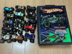 Hot Wheels MONSTER TRUCKS ホットウィール モンスタートラック ルース 15台 ケース付き 汚れあり