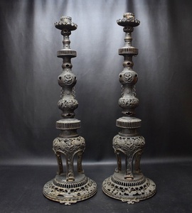 大型 古銅製 燭台 一対 蝋燭立て 高76cm 計8ｋｇ 寺院仏具 仏教美術 時代