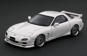 イグニッションモデル IG0203 1/43マツダ RX-7 FD3S タイプRS ホワイト