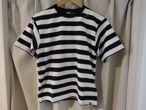  X-LARGE エクストララージ XLARGE Kids ボーダー柄バックプリントOGゴリラ S/S TEE 黒白 130サイズ キッズ 最新人気商品 値下げしました！