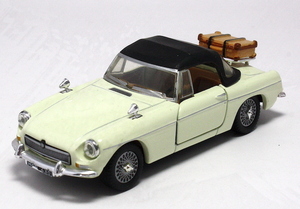 HONGWELL ホンウェル 1/43 MGB Soft Top ホワイト