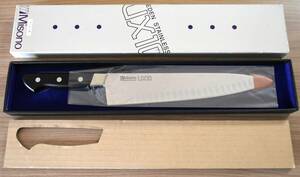 【使用頻度低め】包丁 Misono ミソノ UX10 牛刀 270ｍｍ サーモン型 箱あり 名アリ 料理人 調理 捌き