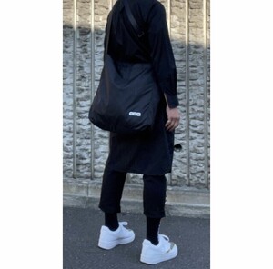 【未使用・未開封】COMME DES GARCONS コムデギャルソン CDG／ショルダーバッグ カバン 鞄／ナイロン／ブラック 黒