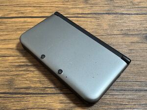 Nintendo 3DS LL シルバー ブラック 108