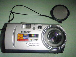 Camera-S-9 SONY製デジカメ Cyber-shot　DSC-P50