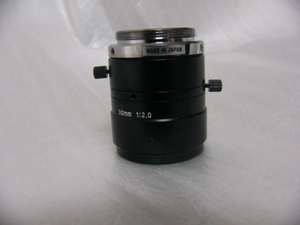 ★中古★ 日本製 Cマウント レンズ 貴重30mm F2.0