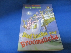 Bedknobs and Broomsticks ペーパーバック 2001/9/20 英語版 Mary Norton