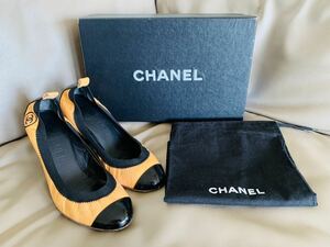 激レア*CHANEL シャネル*箱付CC ココマーク バイカラー パテントレザー パンプス バレエシューズ 靴 サイズ36.5(23.5cm相当)イタリア製本物