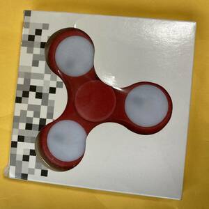 【未使用】光るハンドスピナー赤色HAND　SPINNER