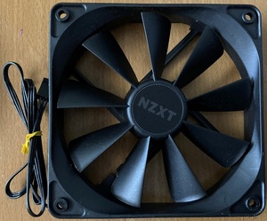 PCケースファン　NZXT　動作確認済み 2