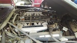 ■ジャガー XJS エンジン 中古 XJ-S V12 JEW 部品取りあり XJ-S ミッション デフ ラジエター コンデンサー 電動ファン コンプレッサー ■