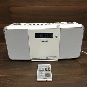 US241010 B-12 TOSHIBA 東芝 CDラジオ TY-CRX71 CD/SD/USB PLAYER AM/FM ステレオ ラジオ ホワイト 通電確認済