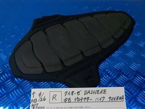 R●○ダイネーゼ　DAINESE　中古　プロテクター　バイク　サイズ不明　5-9/26（ま）★