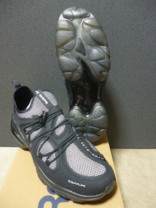 激安65%off即決！Reebok DMX SERIES 2000 LOW 黒 27.5cm 新品