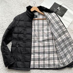 極美品 バーバリーブラックレーベル BURBERRY BLACK LABEL ダウンジャケット ノバチェック キルティング 銀刻印ボタン M 黒 ラビットファー