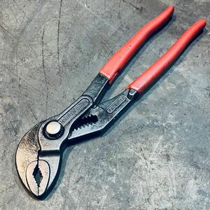 KNIPEX(クニペックス) ウォーターポンププライヤー コブラ 250mm 8701250 中古即決送料無料！