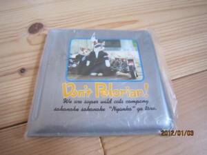 元祖■なめんなよ■なめ猫■昭和５６年当時モノ■新品未開封二つ折りサイフ銀■暴走族車ツッパリ 当時物 昭和レトロ なめ猫 昭和レトロ