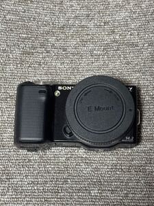 SONY NEX-5　ボディのみ　動作良好！！