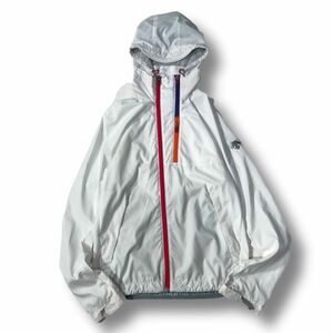 《オススメ◎》DESCENTE デサント★フーデットジップアップパーカー*ウィンドブレイカー*ジャケット*ホワイト*サイズ0(LA1930)◆S60