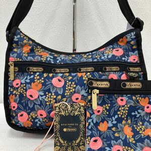 ☆46−1951 LeSportsac レスポートサック ショルダーバッグ 斜めがけバッグ 花柄 ライフルペーパーコラボ ポーチ付き 青系 ブラック系 黒系