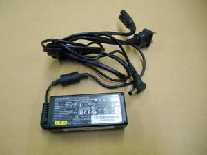 FUJITSU ACアダプタ ADP-40HH A 19V 2.1A 外径5.5 内径2.6 (31