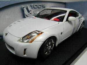 Nissan fairlady Z 1/18 日産 フェアレディZ Z33 5代目 2002~08 DATSAN Japan 日の丸 旧ロゴ 日本名車 JDM NISMO ニスモ ホワイトメタ 