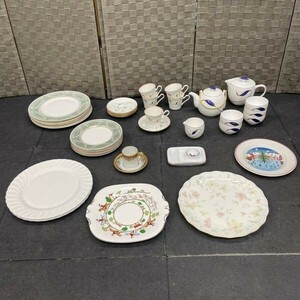 H701-K18-5656 WEDGWOOD/GIVENCHY/NARUMI/Villeroy＆Boch/Herbe/LEGLE カップ＆ソーサー プレート 皿 ポット 食器まとめ 洋食器 金彩 ⑦