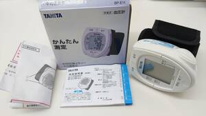 #4282 TANITA タニタ 手首式血圧計 BP-E11 箱 説明書付 動作未確認　現状保管品